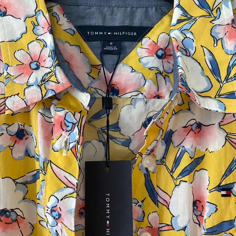 Floral short sleeve button down dress